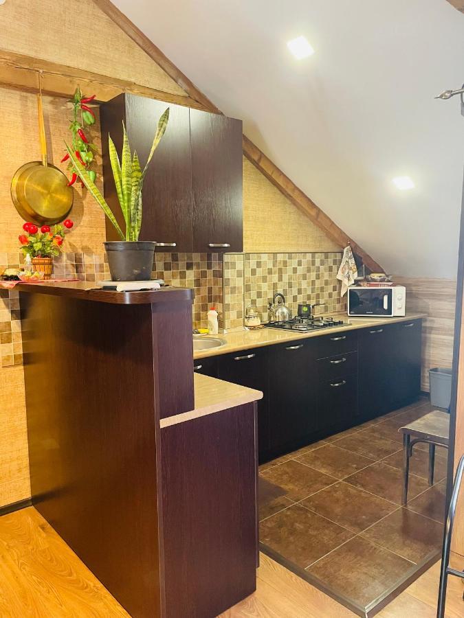 Beautiful Apartment On Atoneli Tbilisi Exterior photo